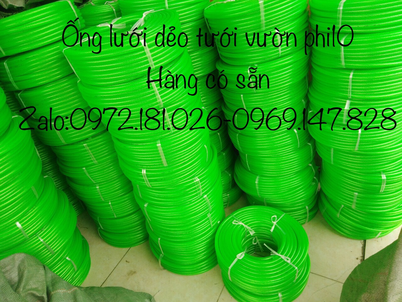 http://sieuthiongcongnghiep.com/wp-content/uploads/2020/06/ống-nhựa-lưới-dẻo-màu-xanh.jpg